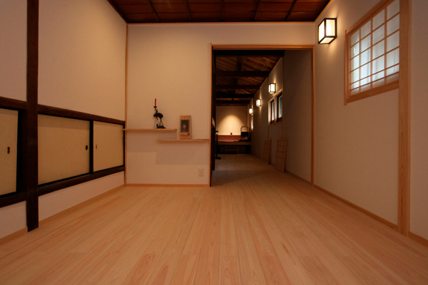 岐阜市寺院様　裏堂改修木工事