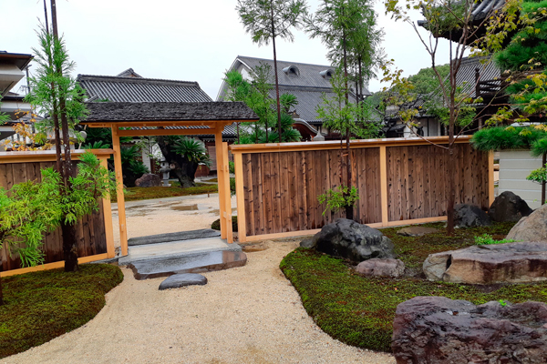 持寶院様　数寄屋門及び塀新築工事